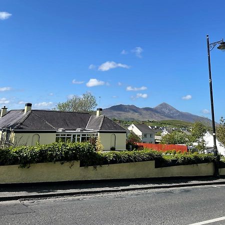 Quay Lodge Westport Esterno foto